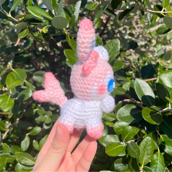 Crochet Pokemon Sylveon Handmade Craft Amigurumi Customade Cute Art Pet - Picture 5 of 10